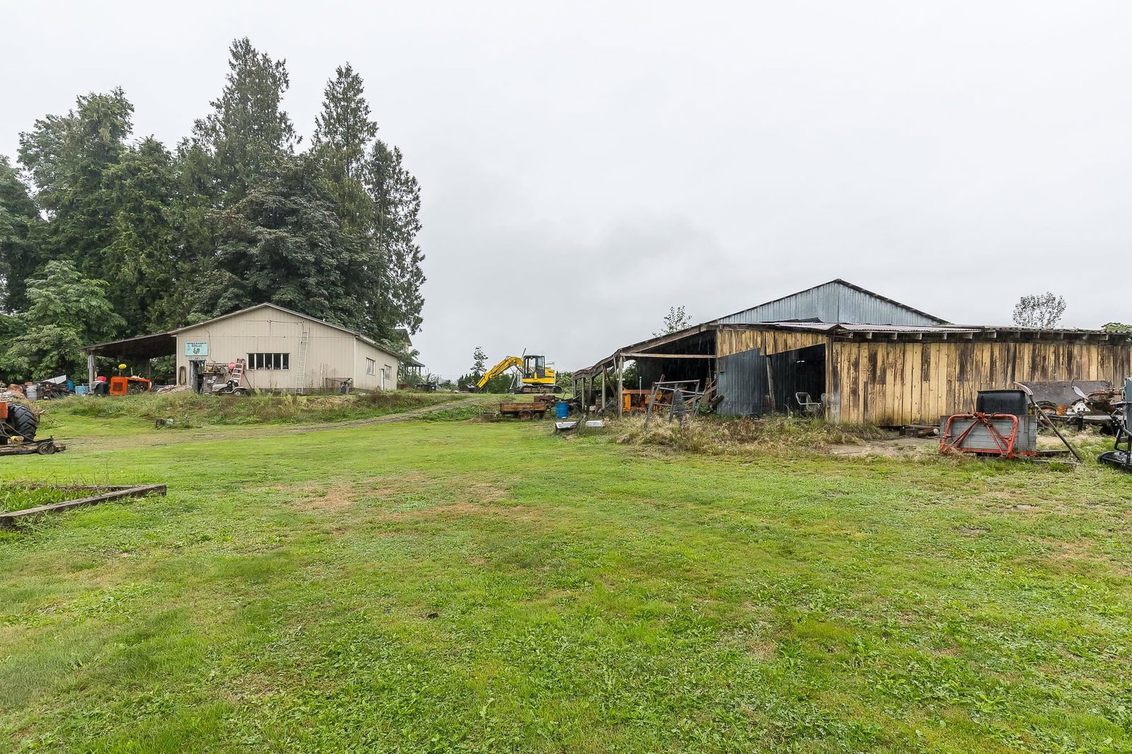 Listing Image 11