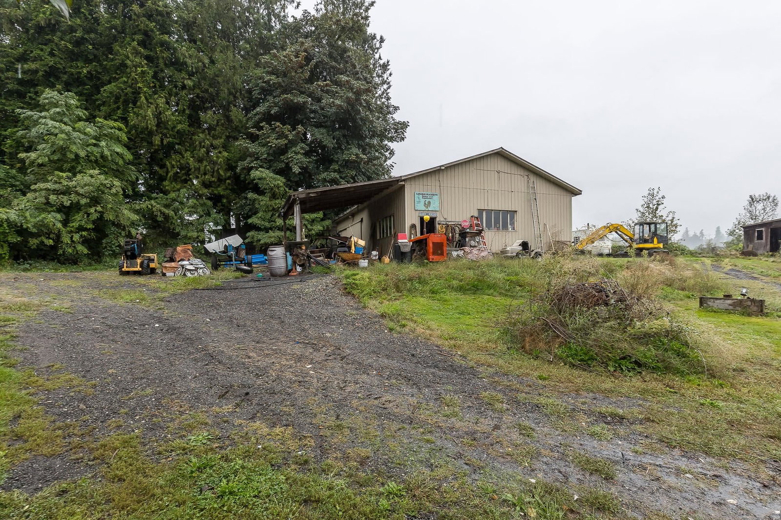 Listing Image 6