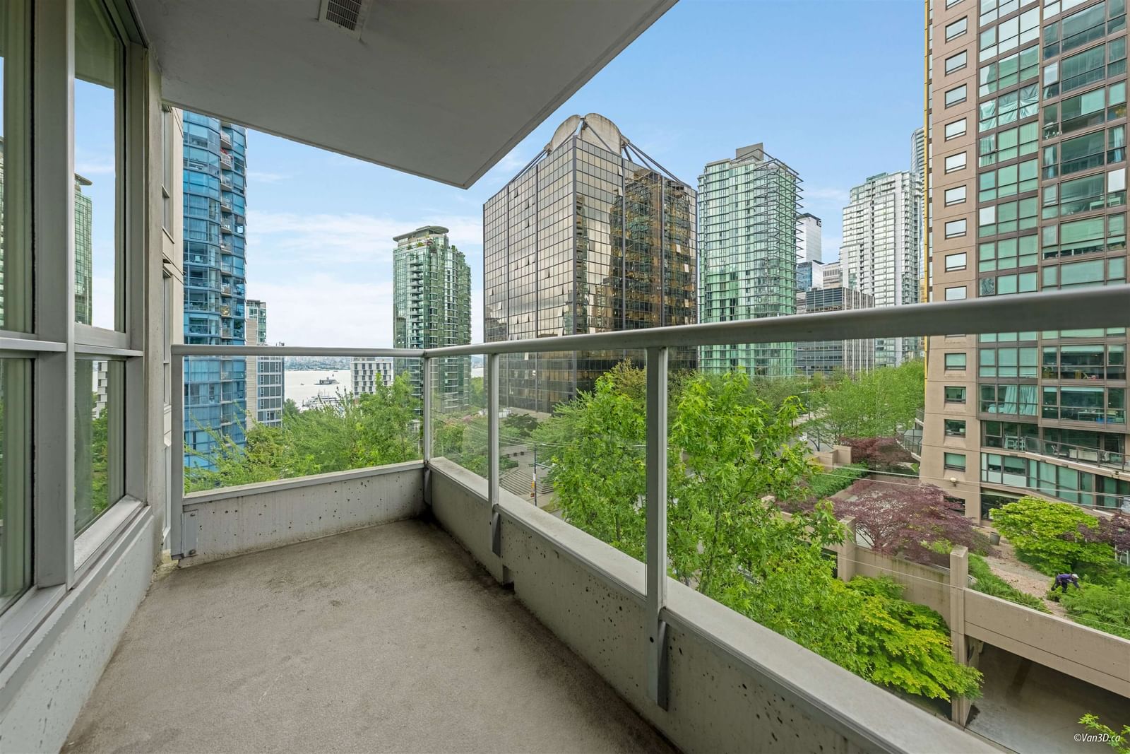 Listing Image 9