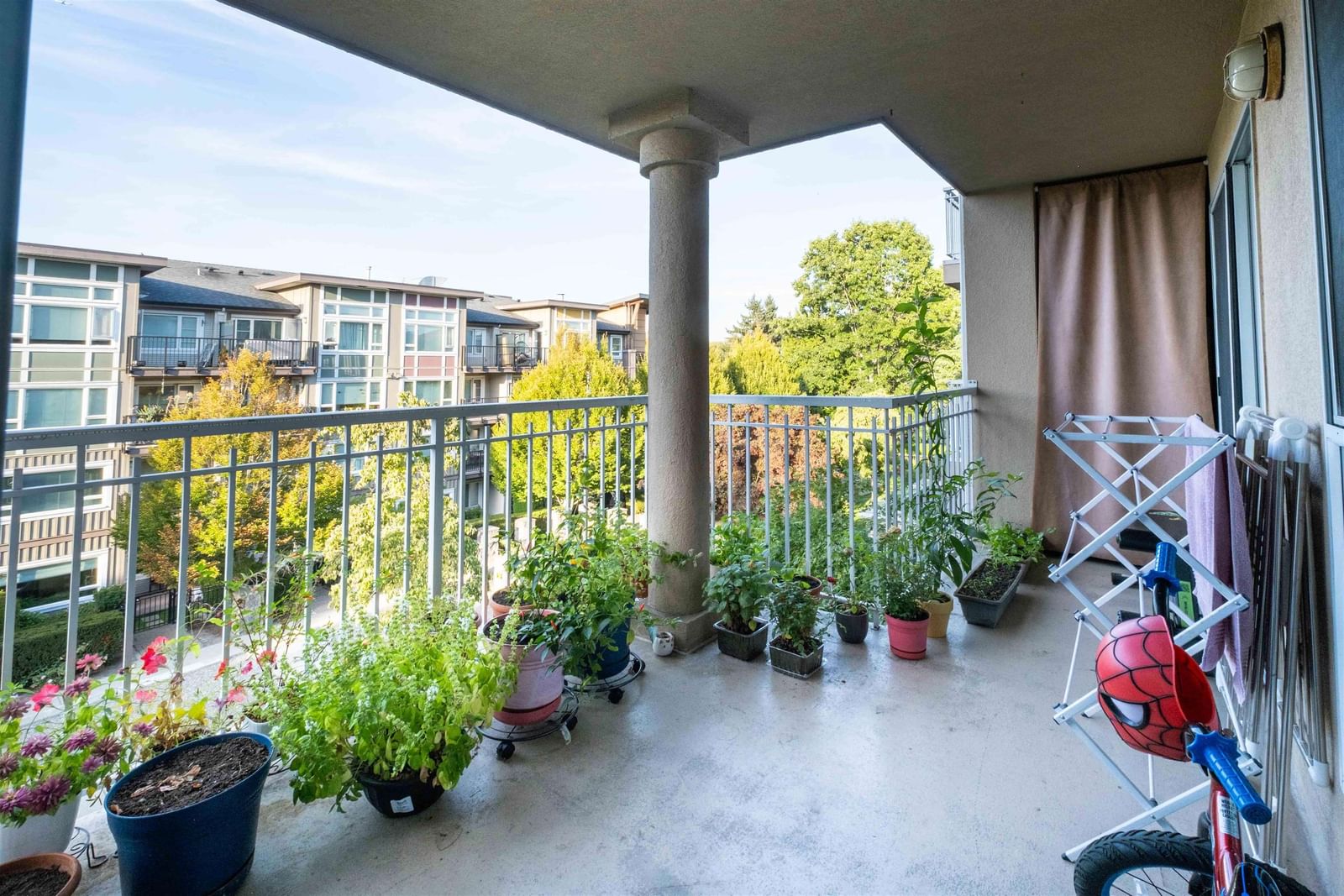 Listing Image 18