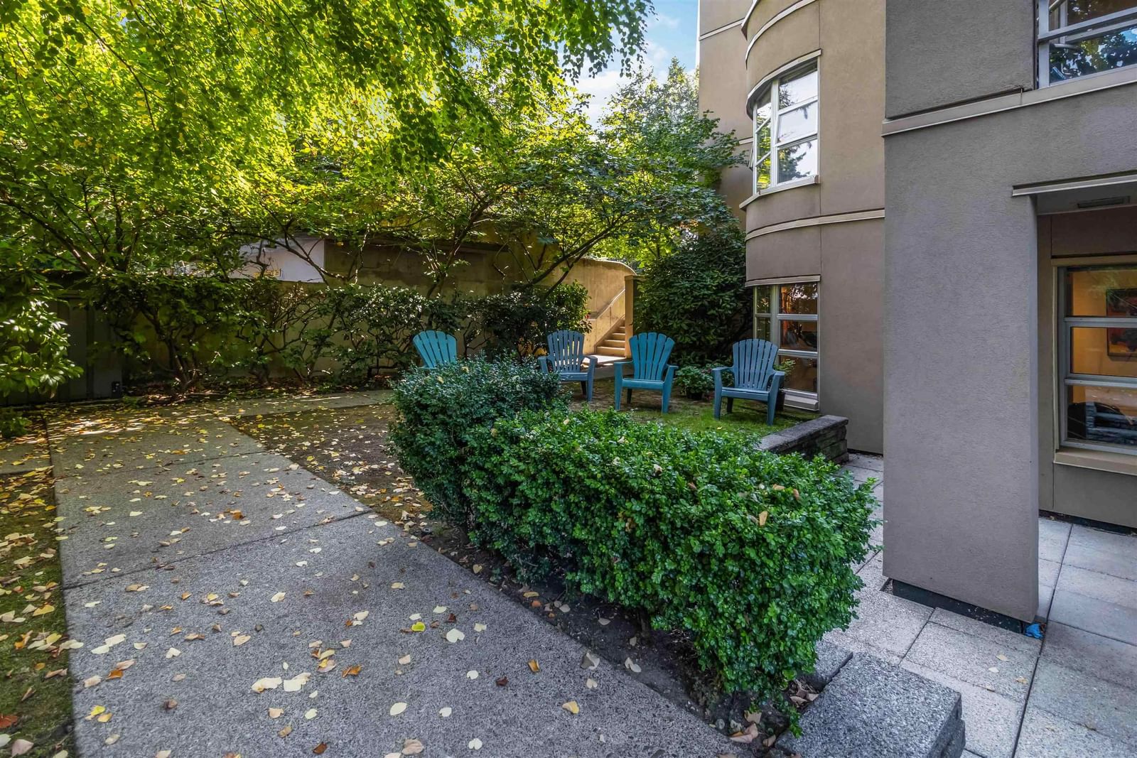 Listing Image 30