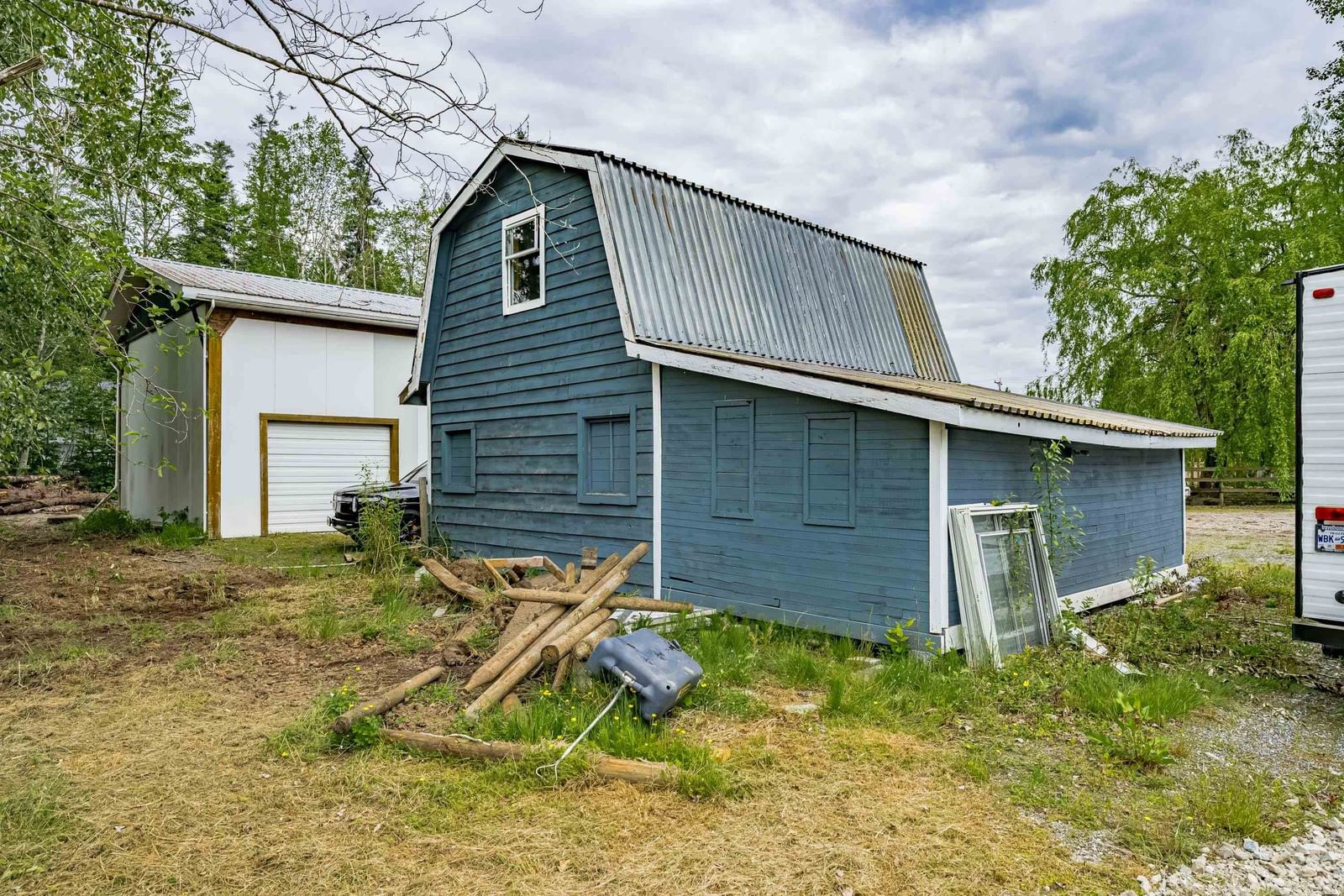 Listing Image 13