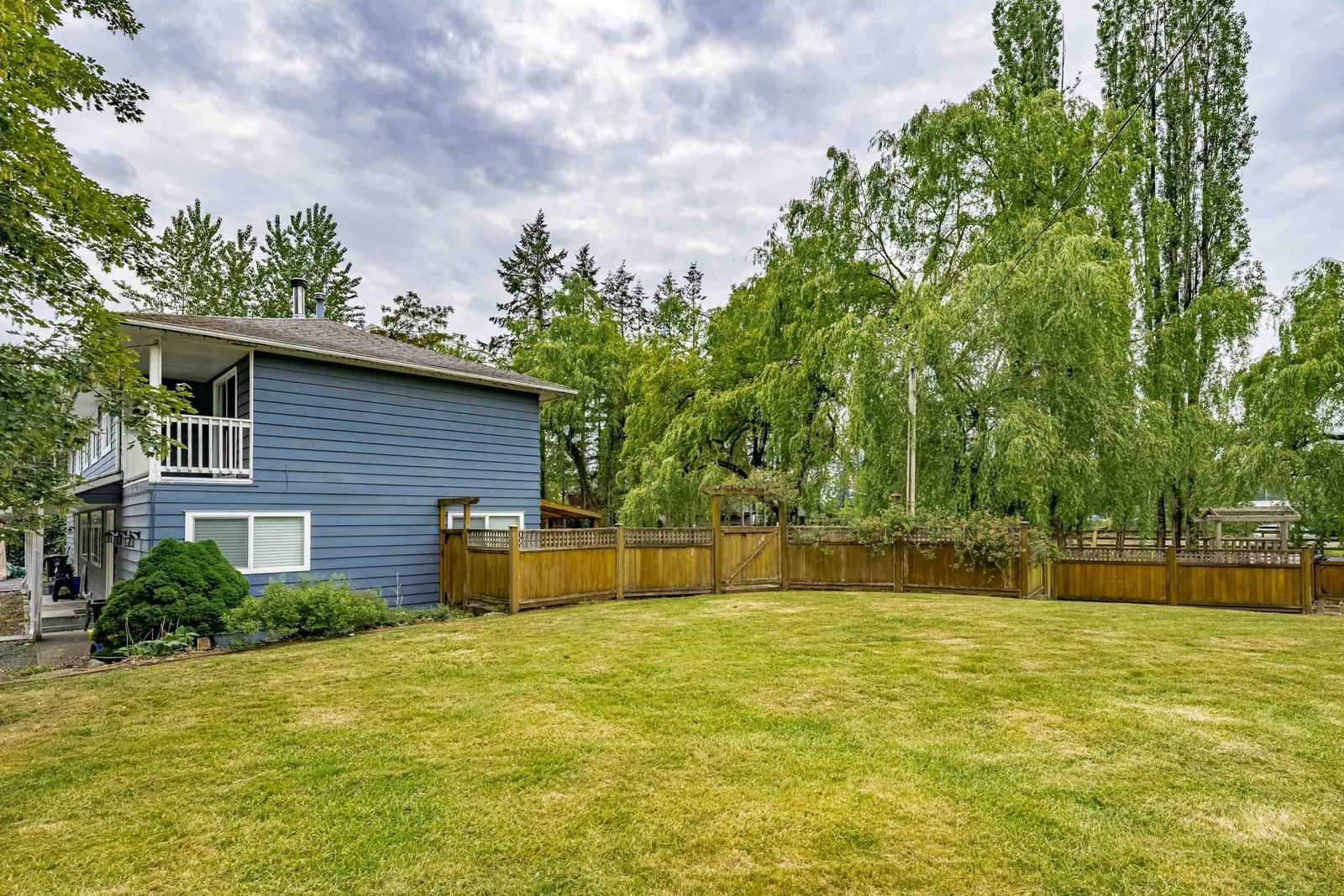 Listing Image 24