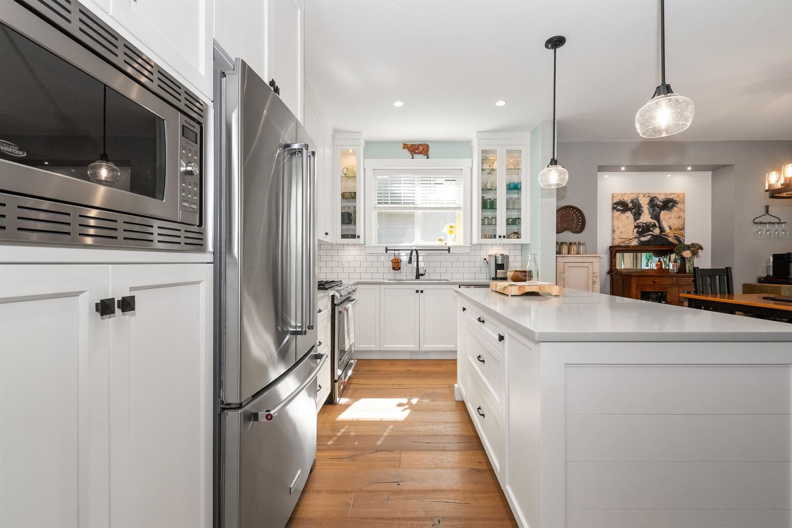 Listing Image 10