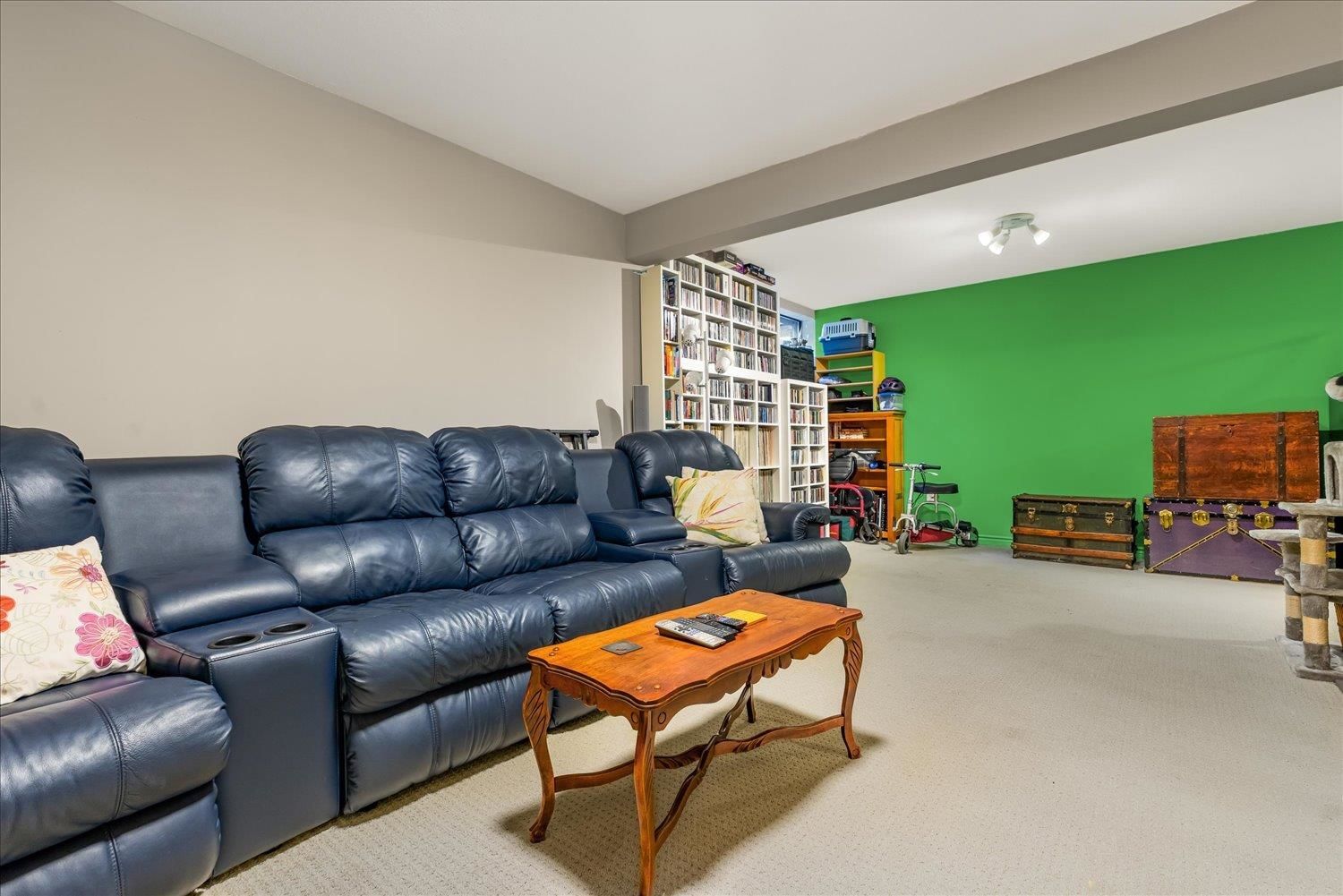 Listing Image 22