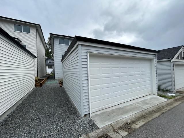 Listing Image 28
