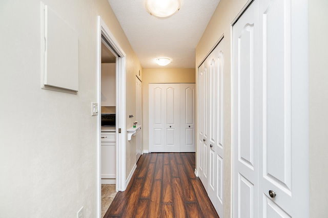 502 - 15111 Russell Avenue