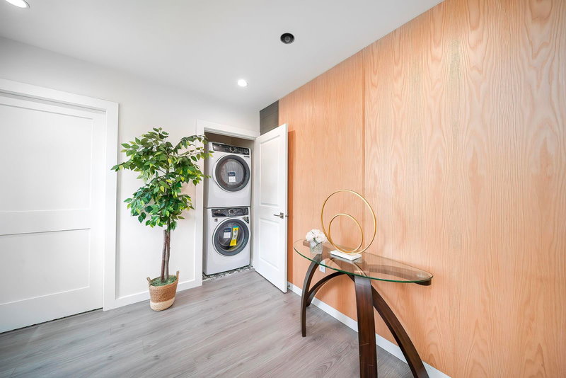 7620 Gilley Avenue, Burnaby, V5J 4X8 | Image 2