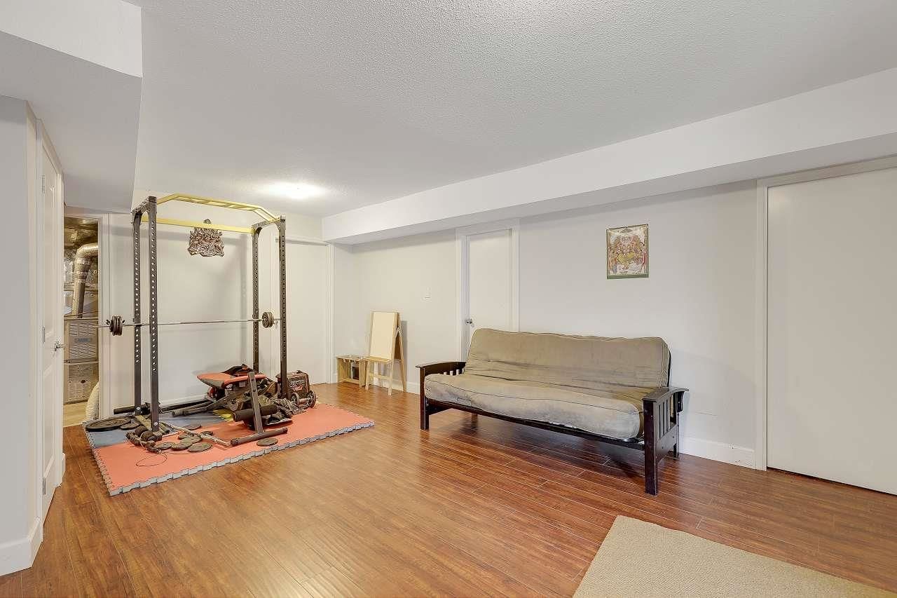 Listing Image 21