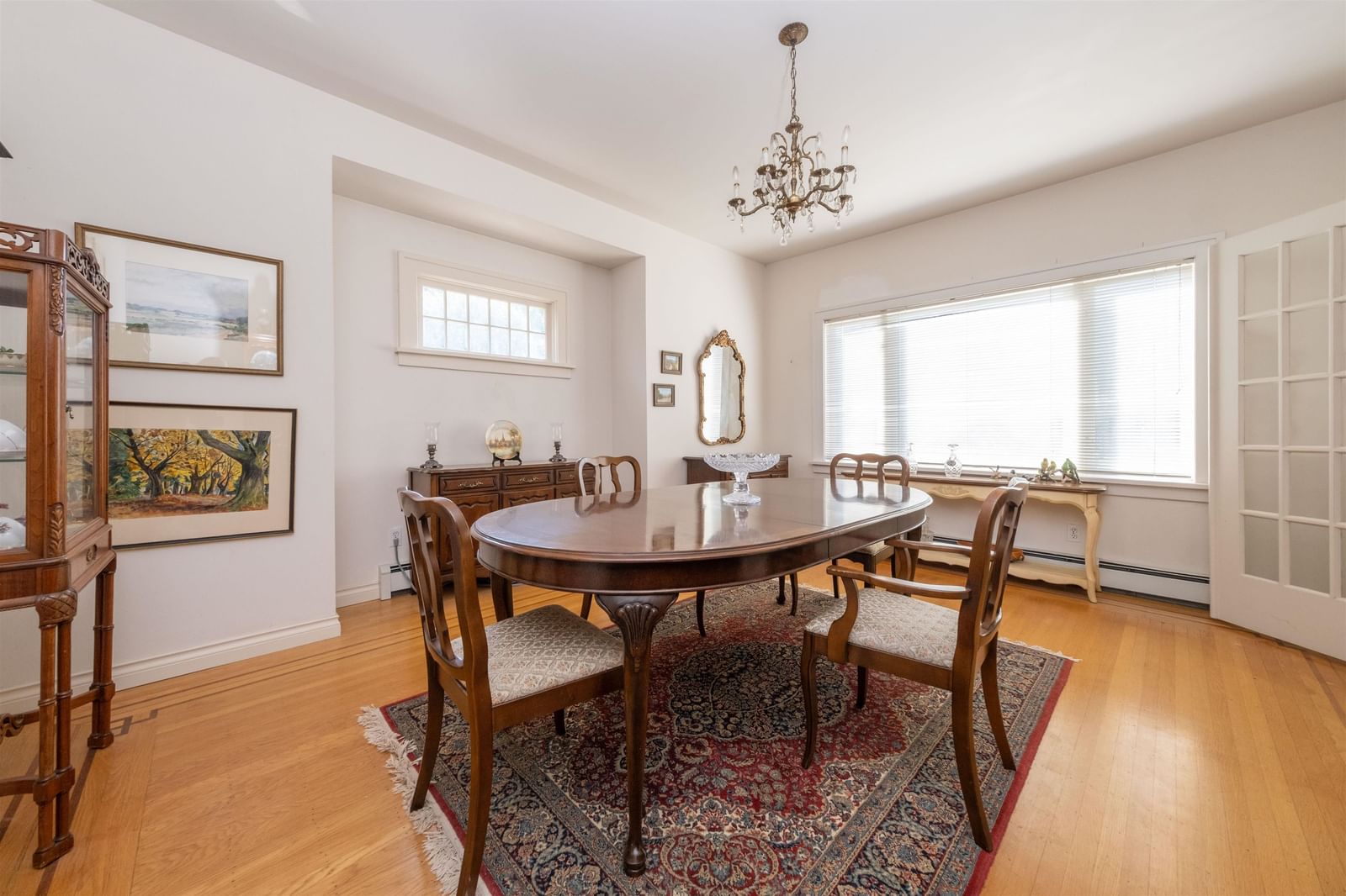Listing Image 14