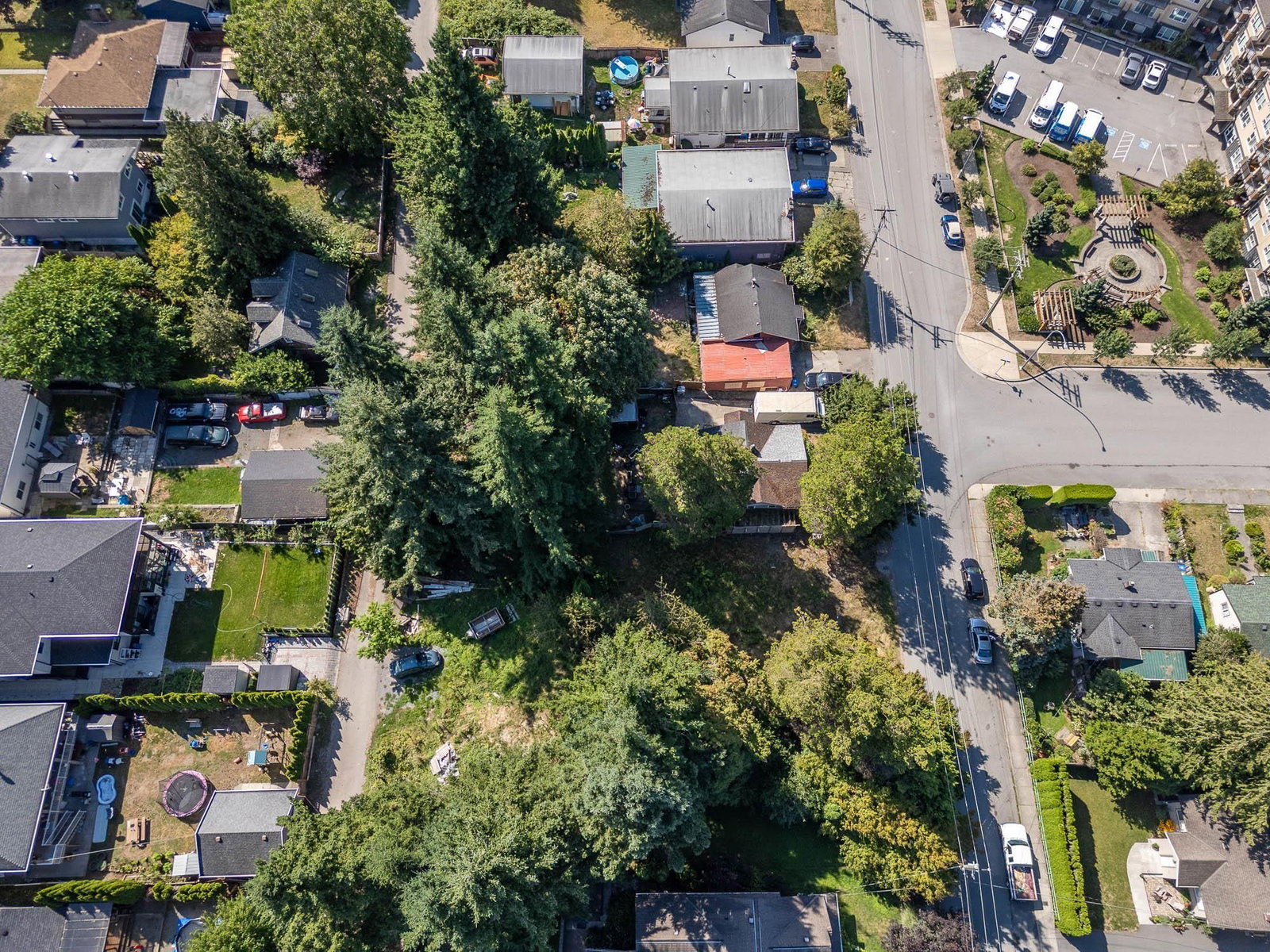 Listing Image 16