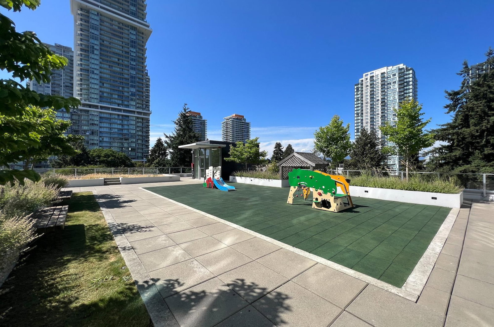 Listing Image 18