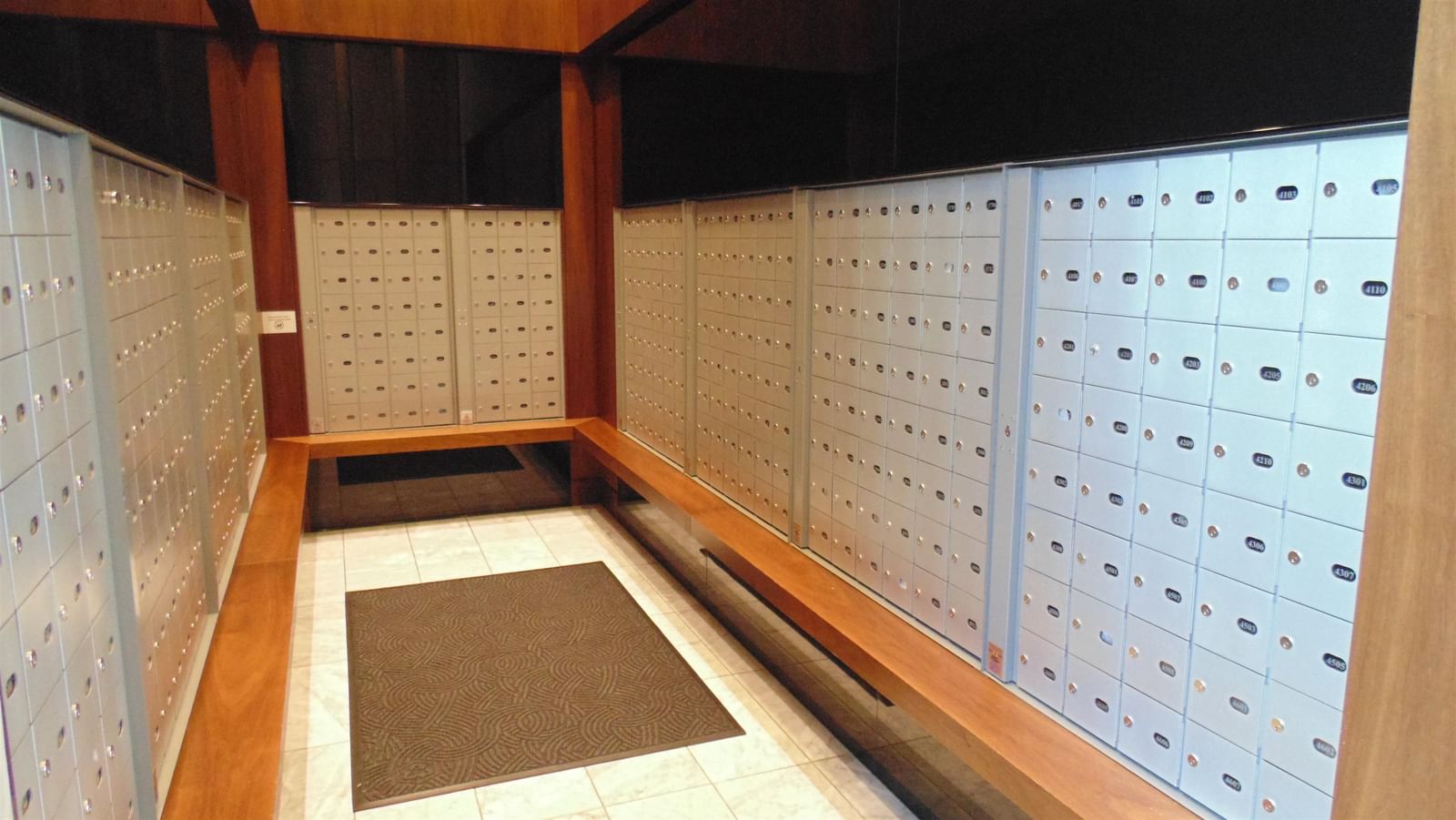 Listing Image 8