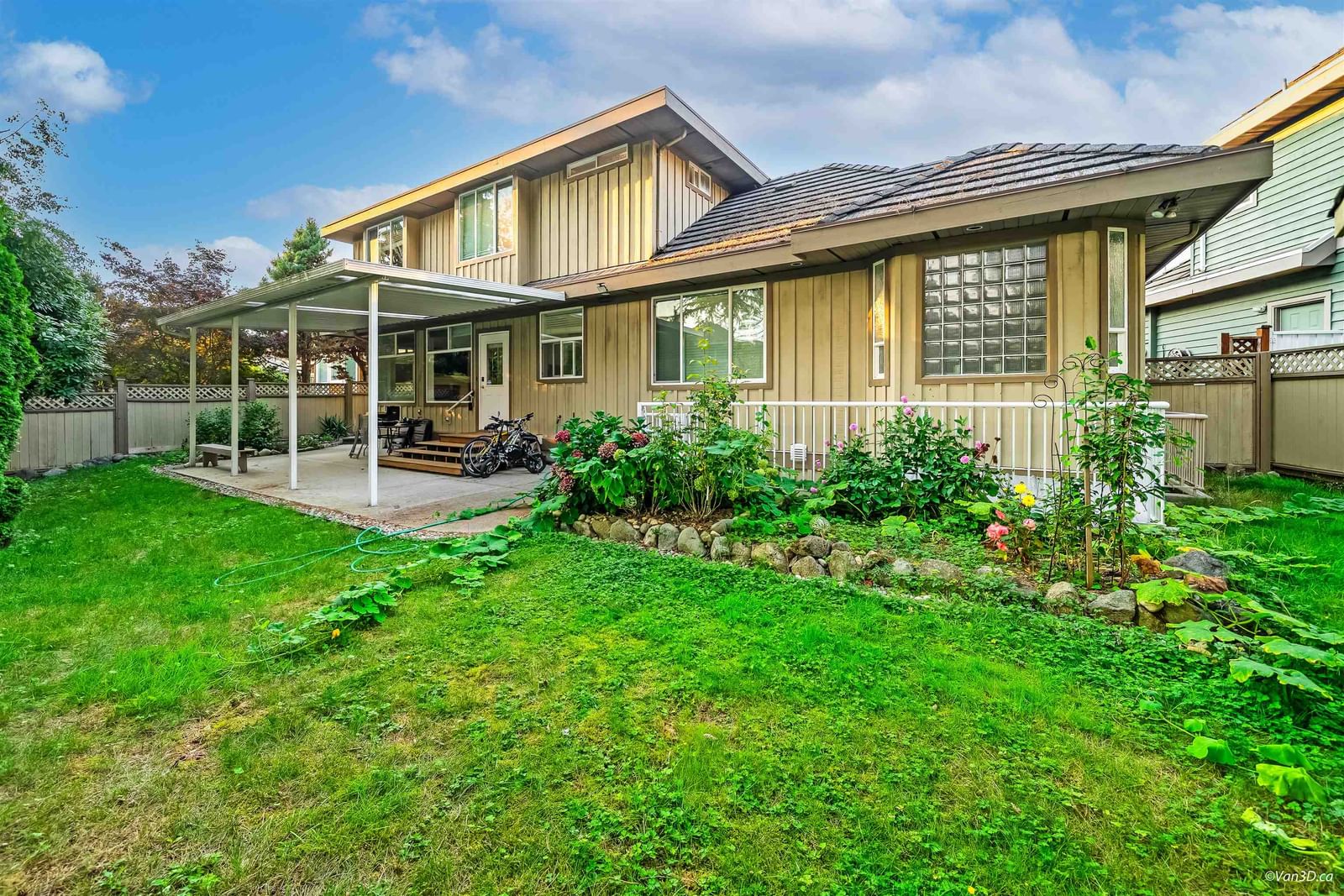 Listing Image 22
