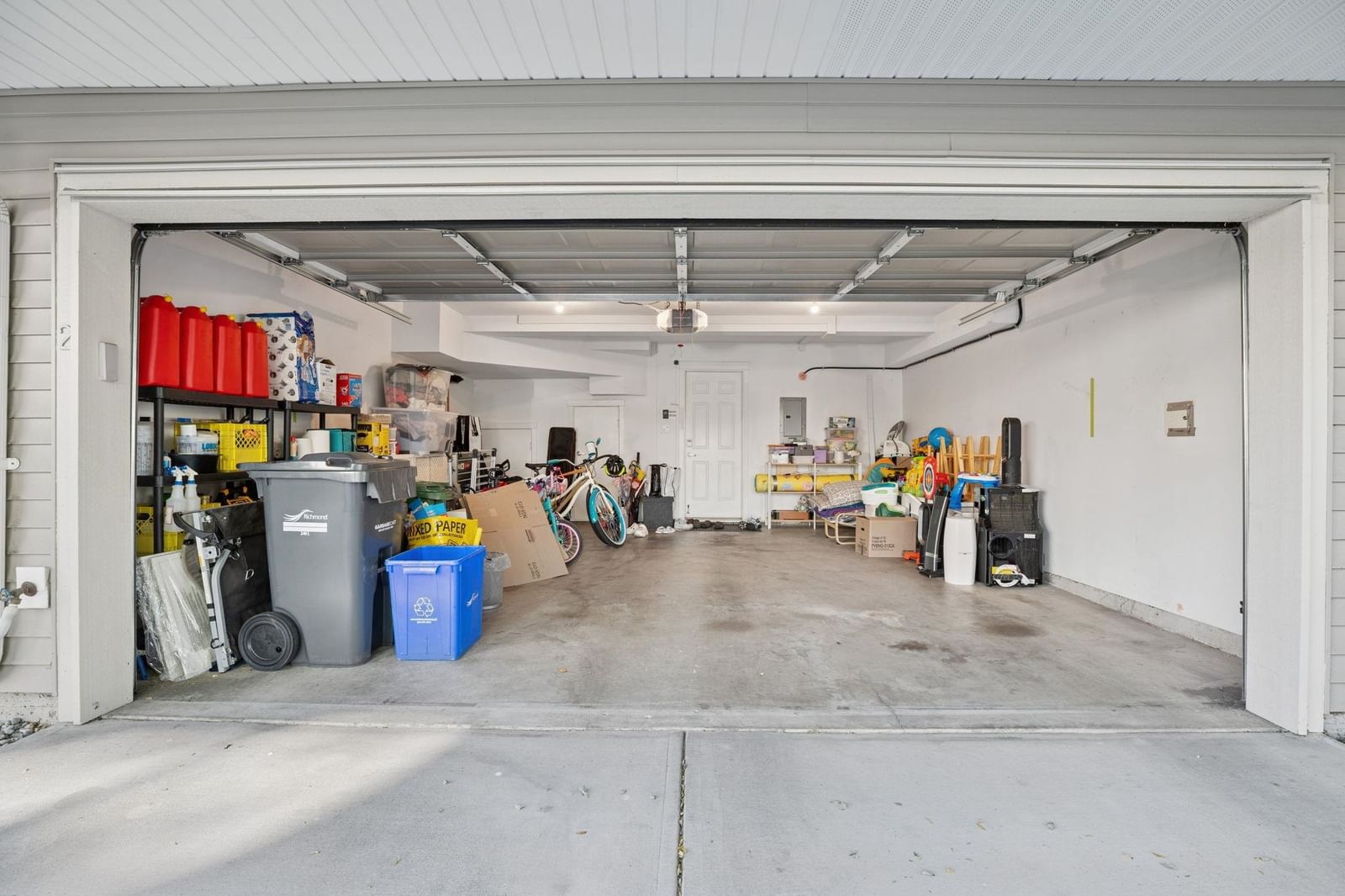 Listing Image 33
