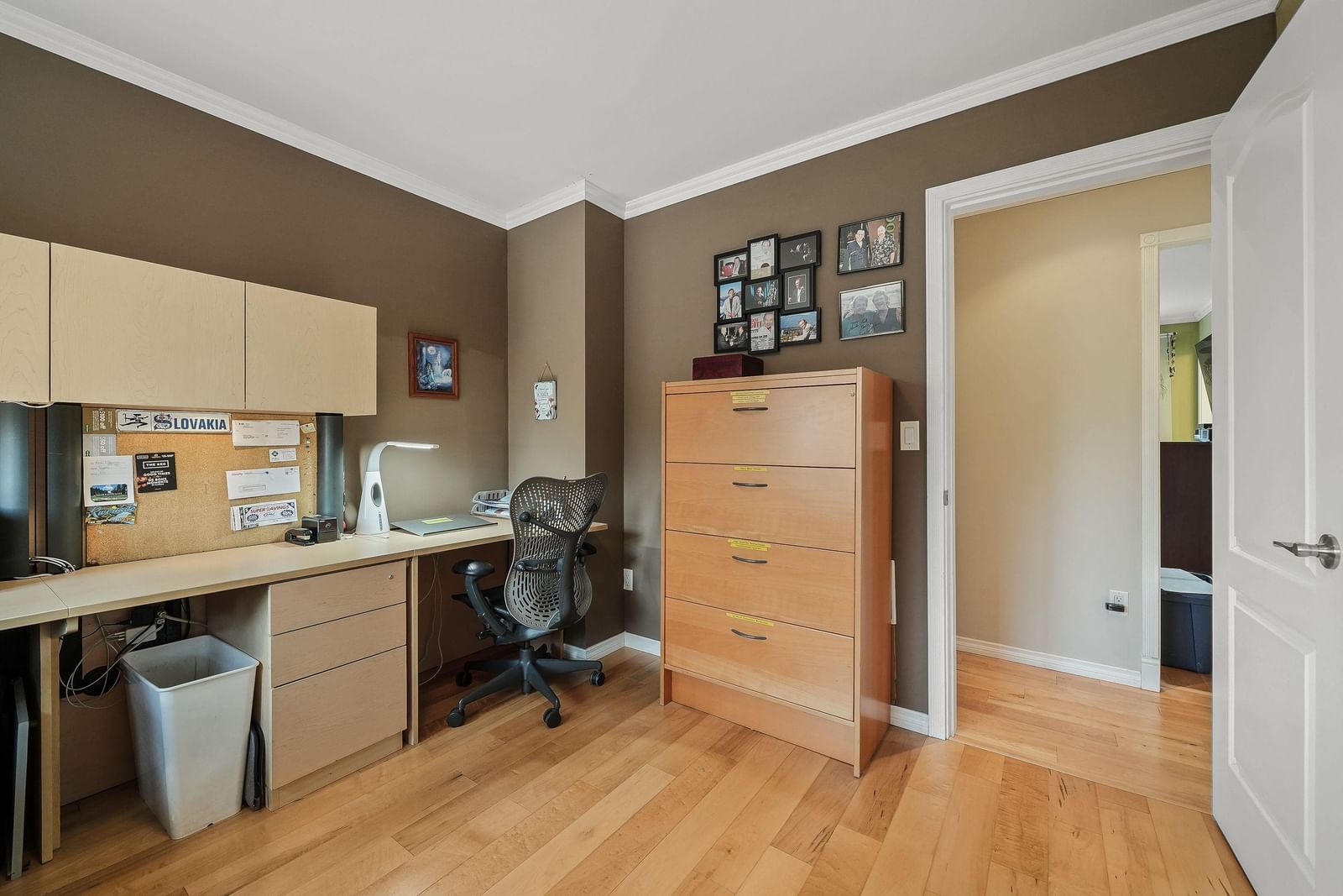 Listing Image 20