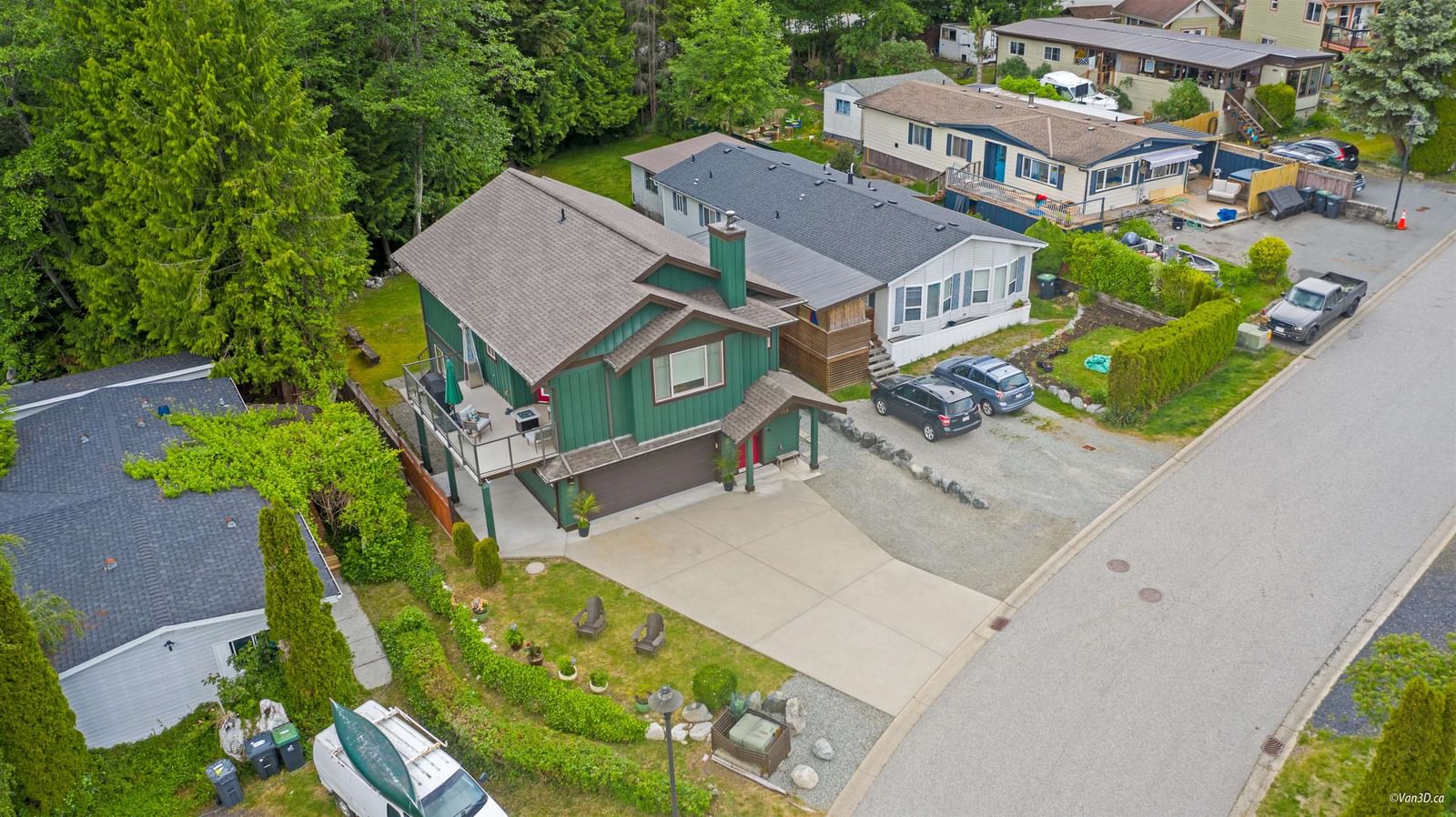 Listing Image 4