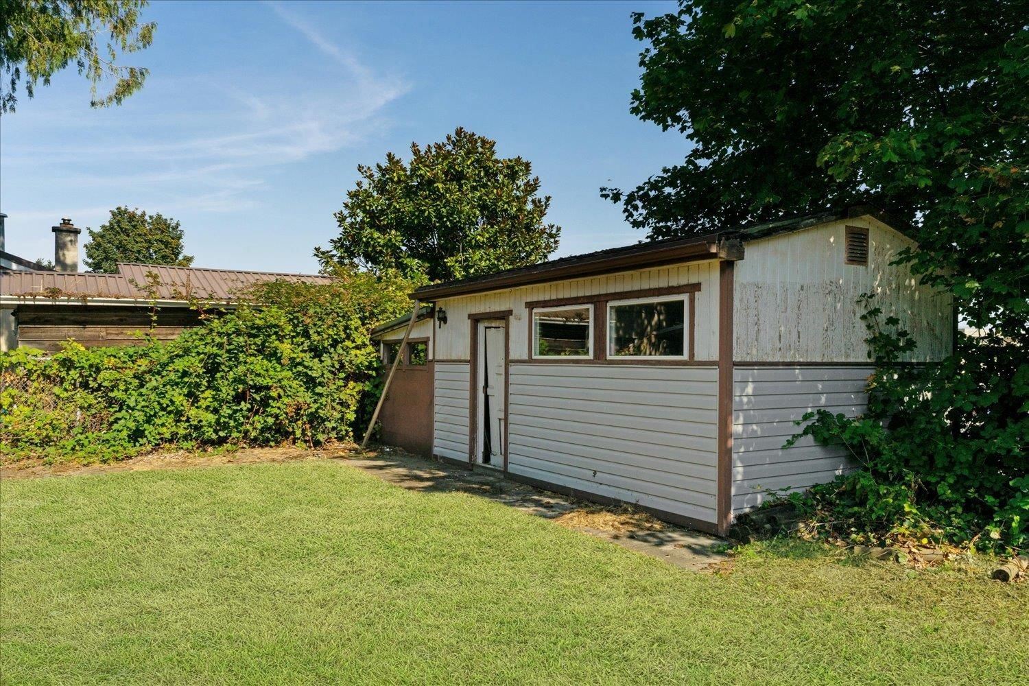 Listing Image 32