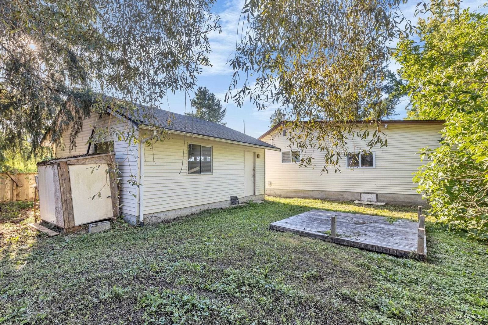 Listing Image 23