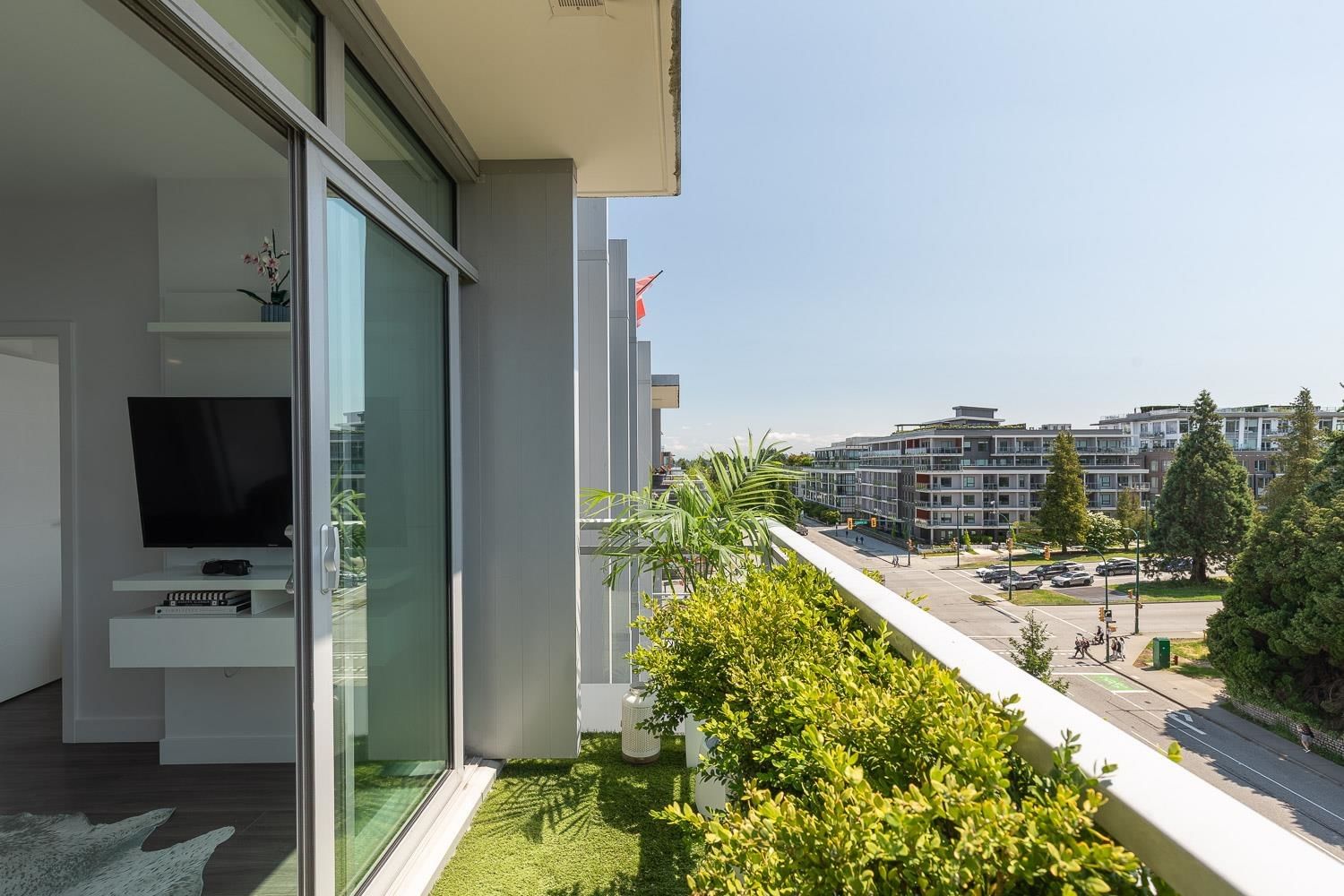 Listing Image 21