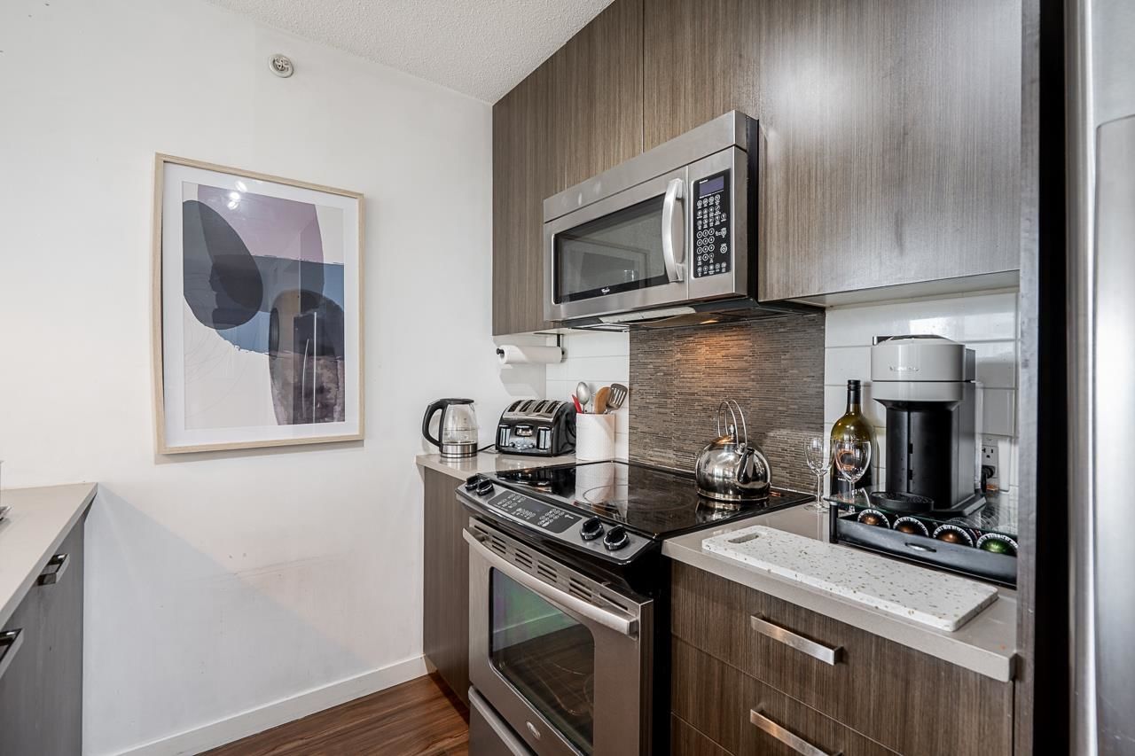 Listing Image 9
