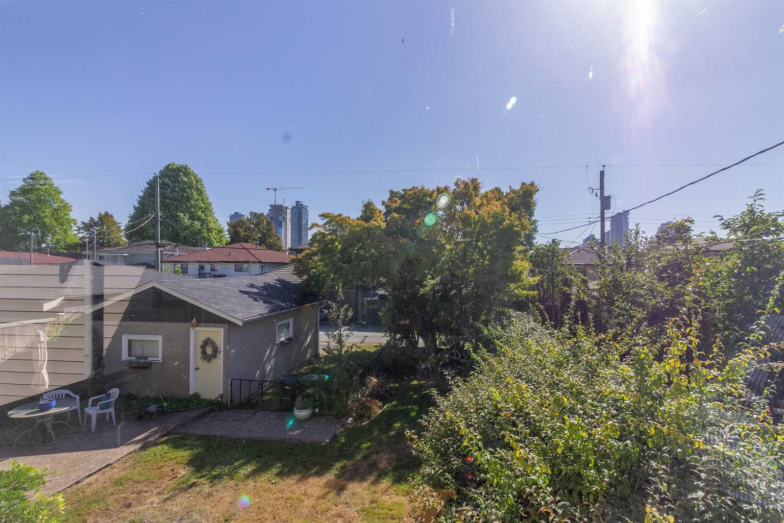 Listing Image 11