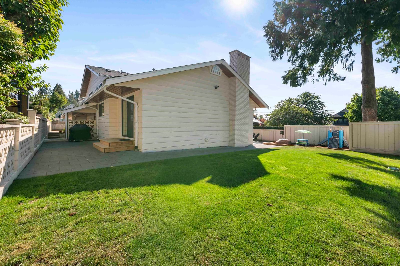 Listing Image 28