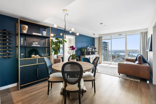 1703 - 125 14th Street E