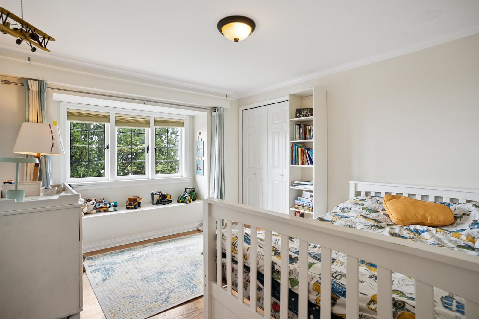 Listing Image 13