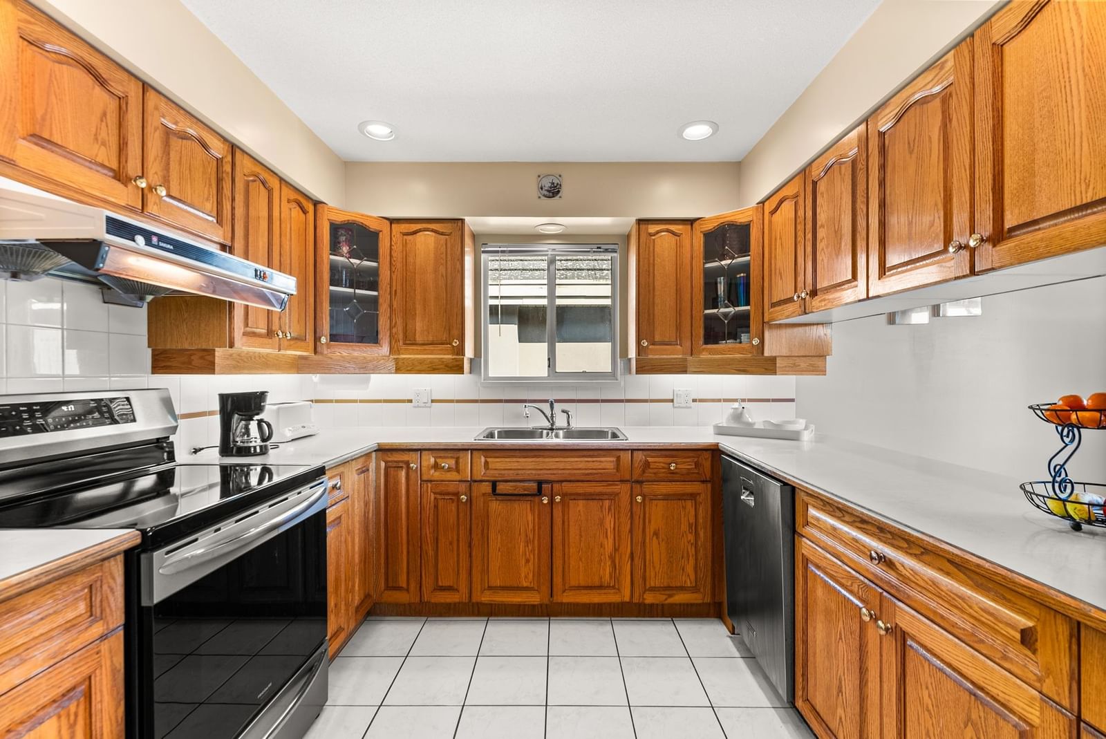 Listing Image 14