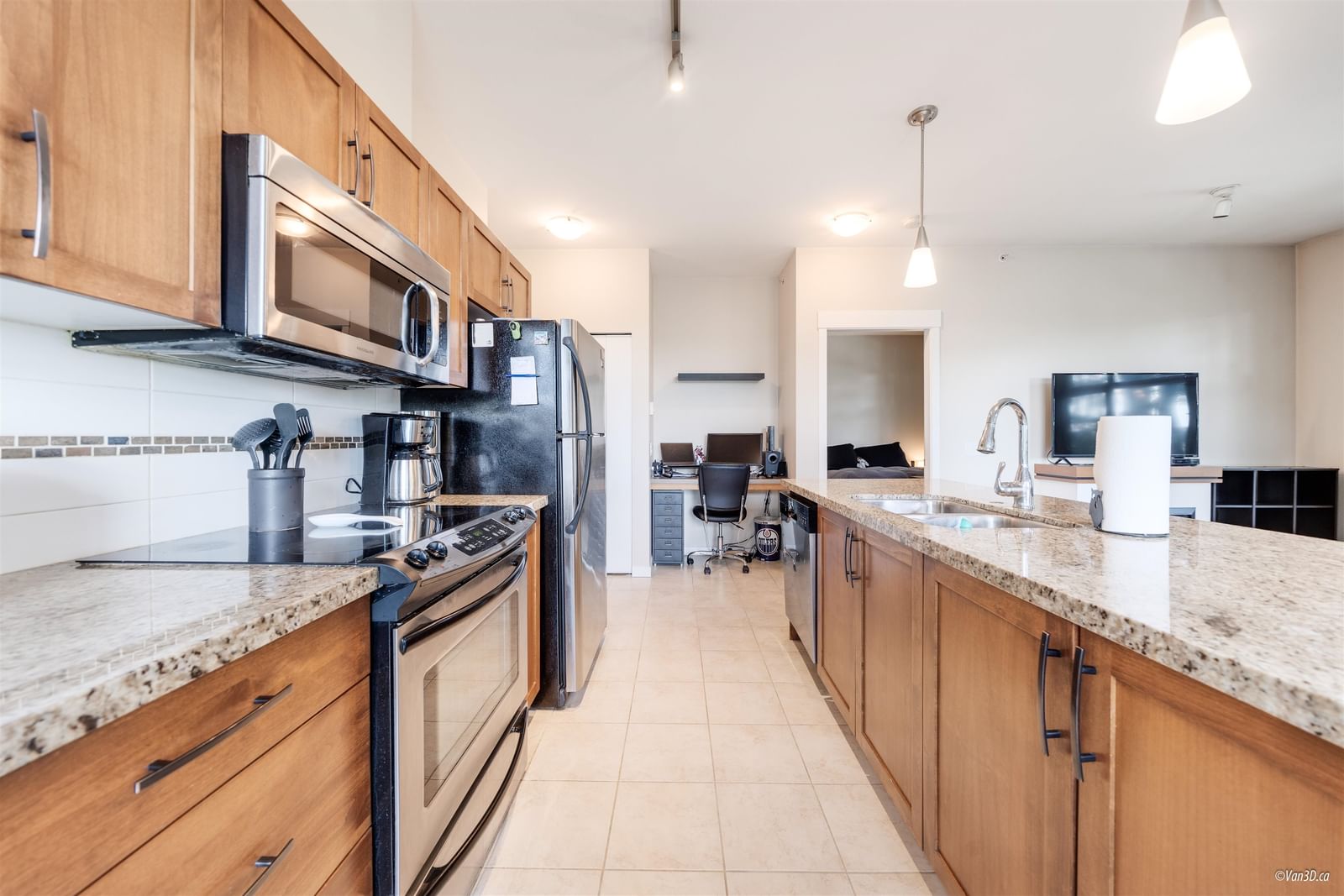 Listing Image 12