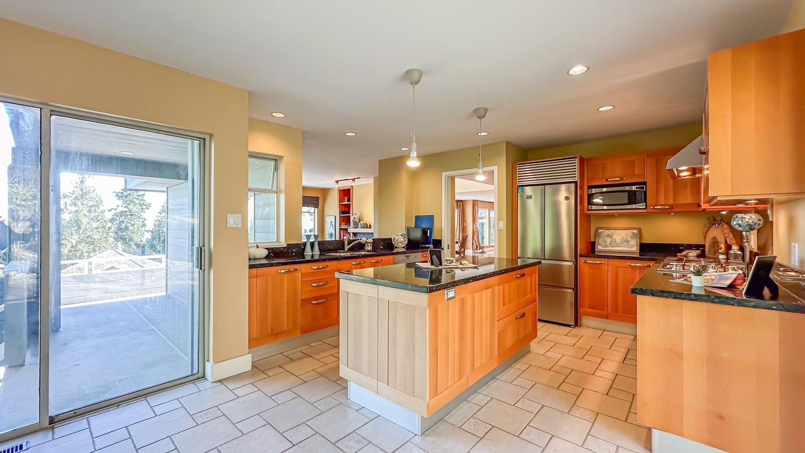 Listing Image 13