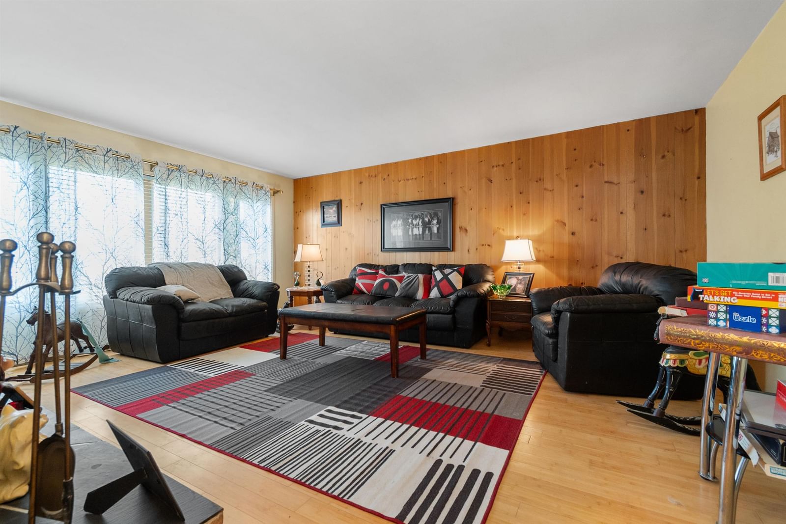 Listing Image 9