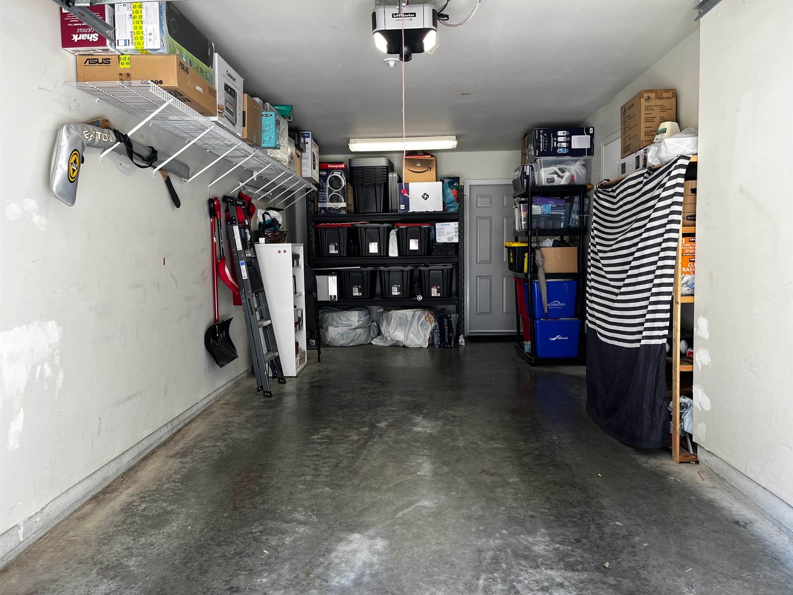 Listing Image 30