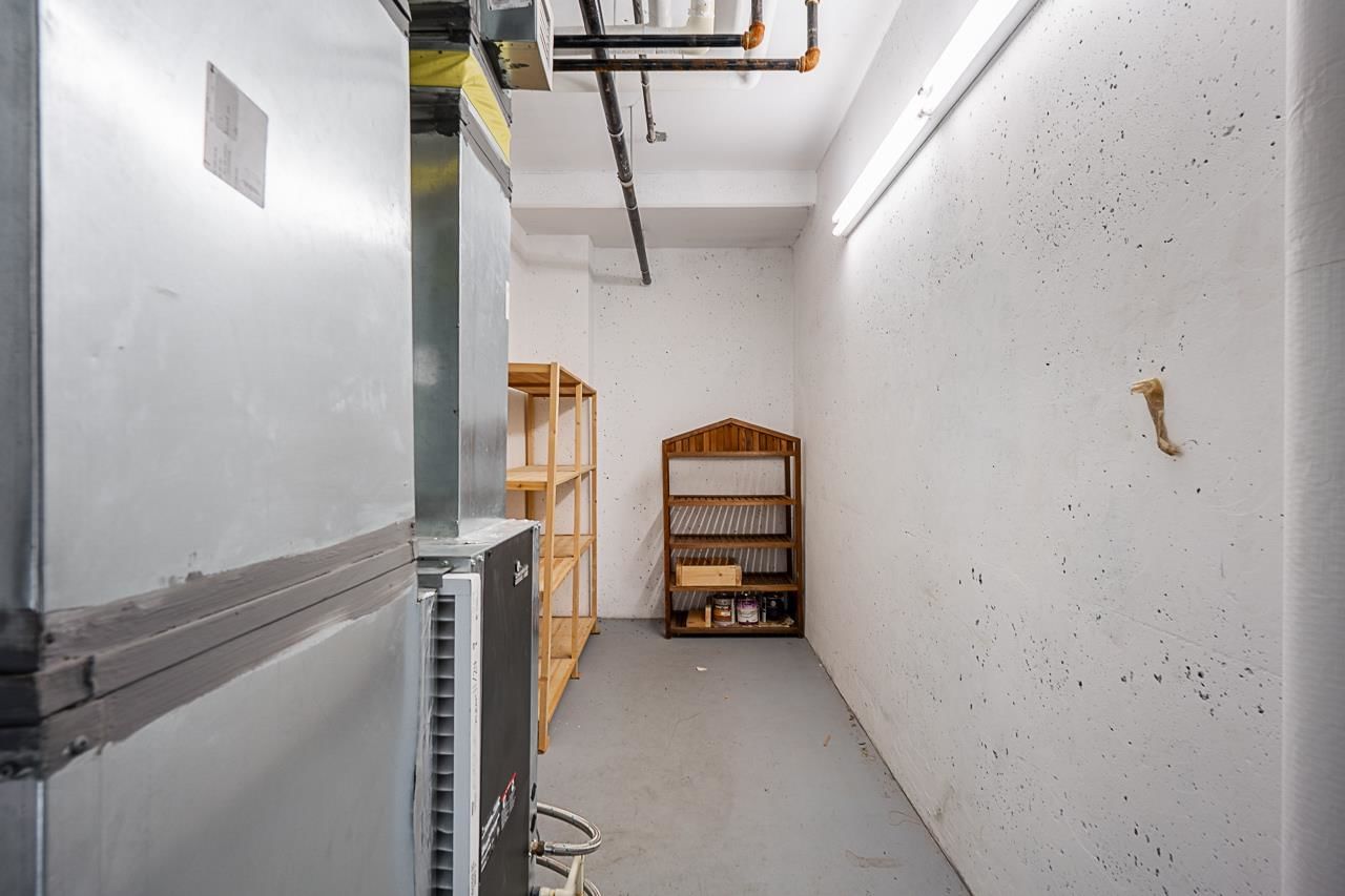 Listing Image 37