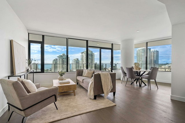 1108 - 1588 Johnston Road