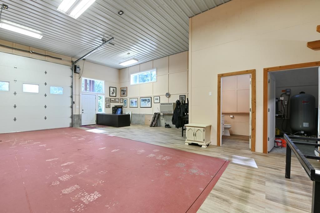 Listing Image 33
