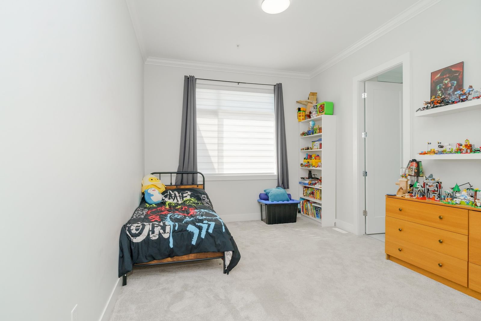 Listing Image 18