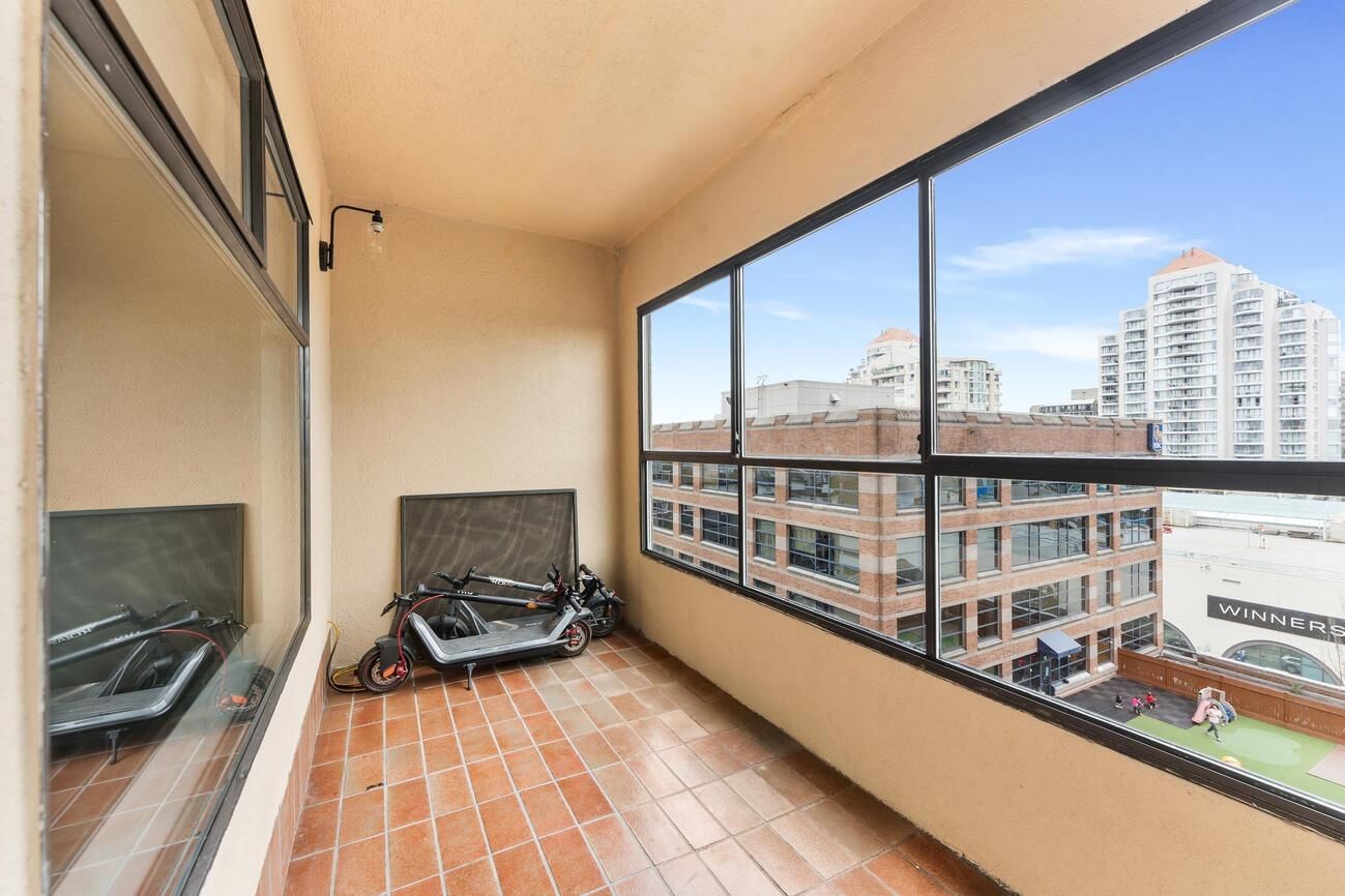 Listing Image 18