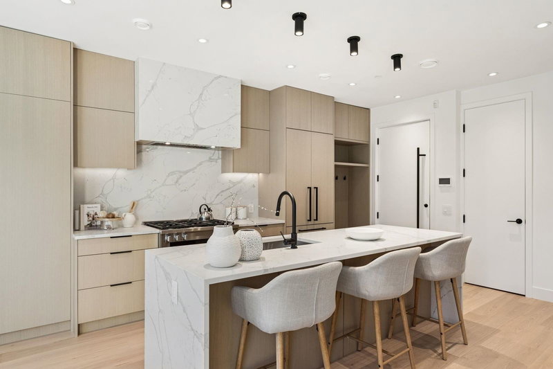 2 - 3036 14th Avenue, Vancouver, V6K 2X8 | Image 3