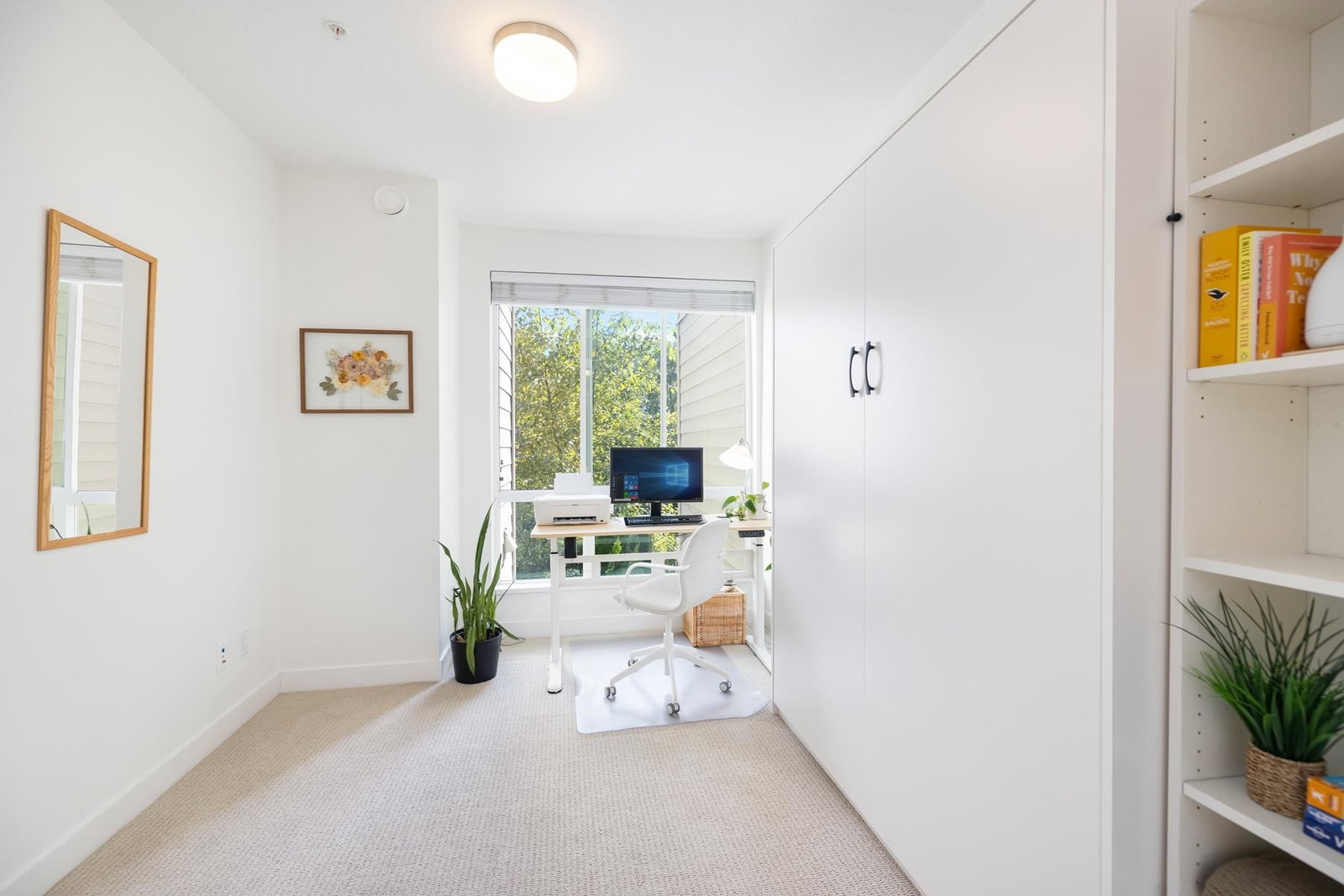 Listing Image 9