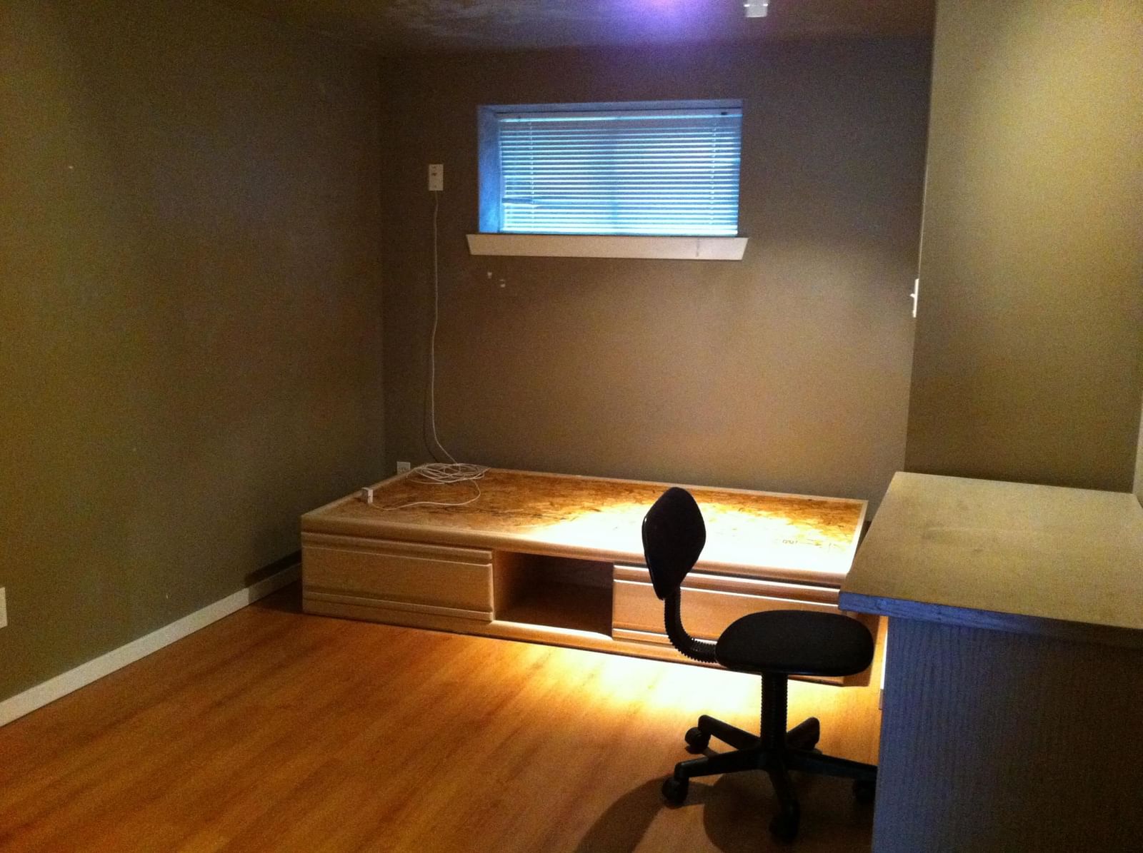 Listing Image 9