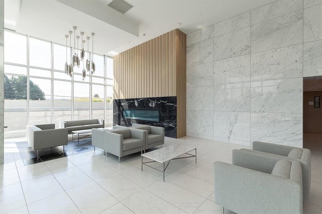 3805 - 2085 Skyline Court