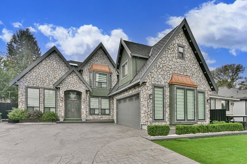 12768 97a Avenue, Surrey, V3V 2H5 | Image 2