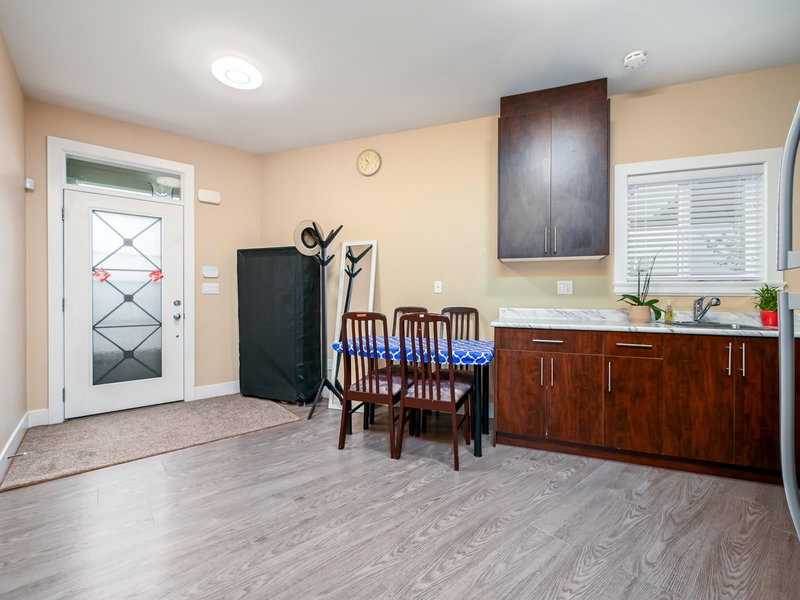 6050 Hardwick Street, Burnaby, V5G 1R6 | Image 2