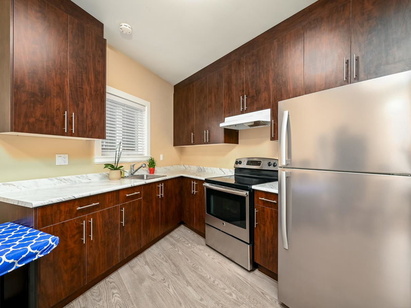 6050 Hardwick Street, Burnaby, V5G 1R6 | Image 3