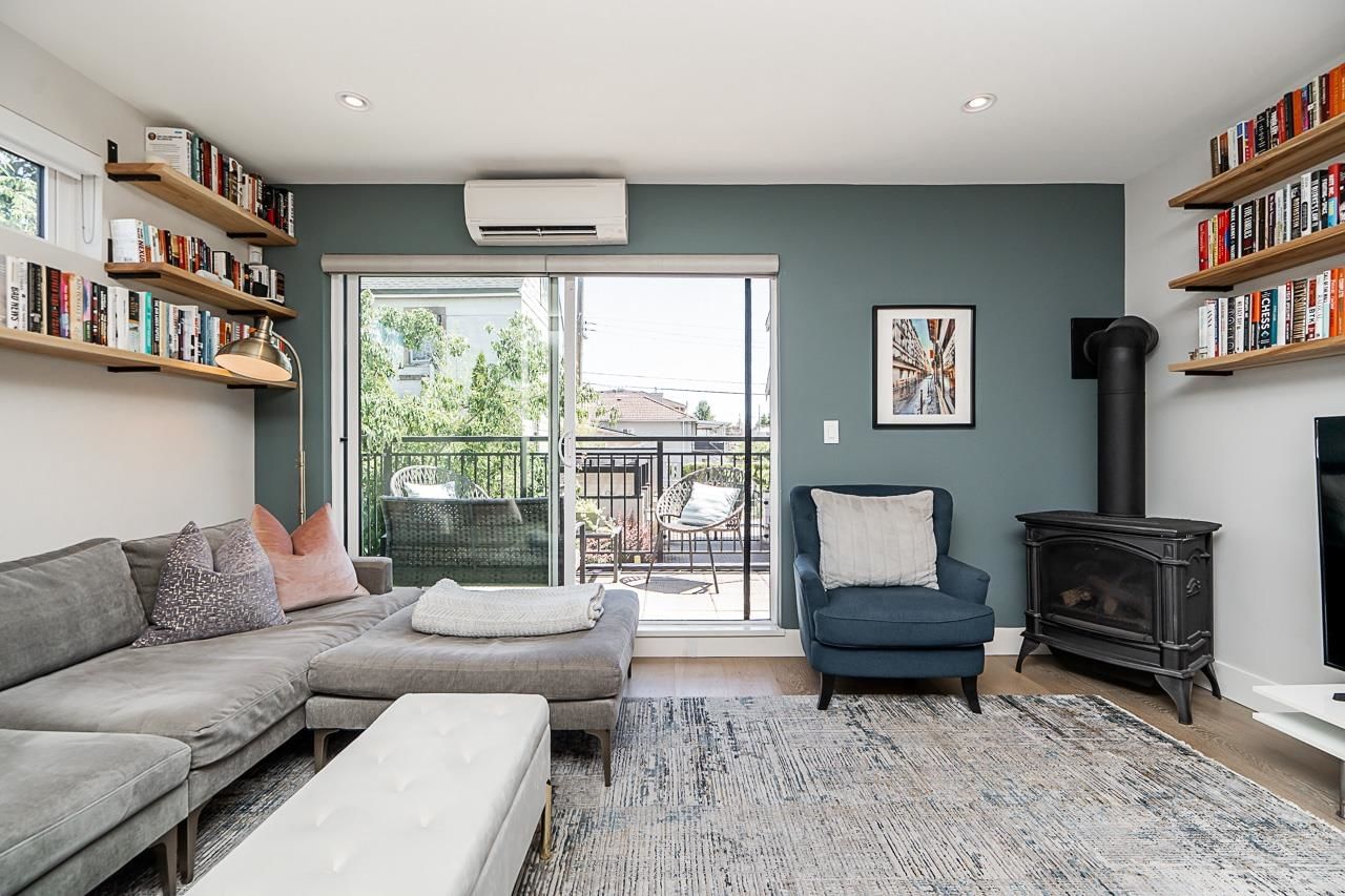Listing Image 9