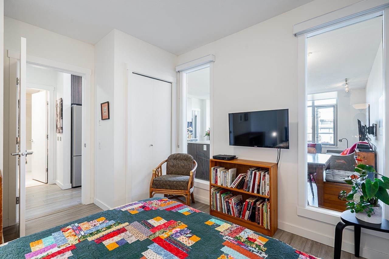 Listing Image 21