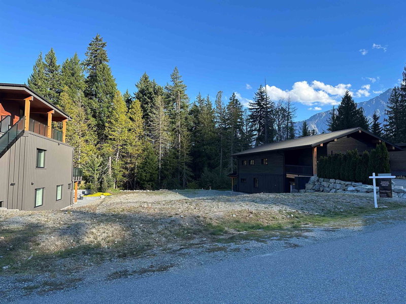 1317 Eagle Drive, Pemberton, V0N 2L0 | Image 2