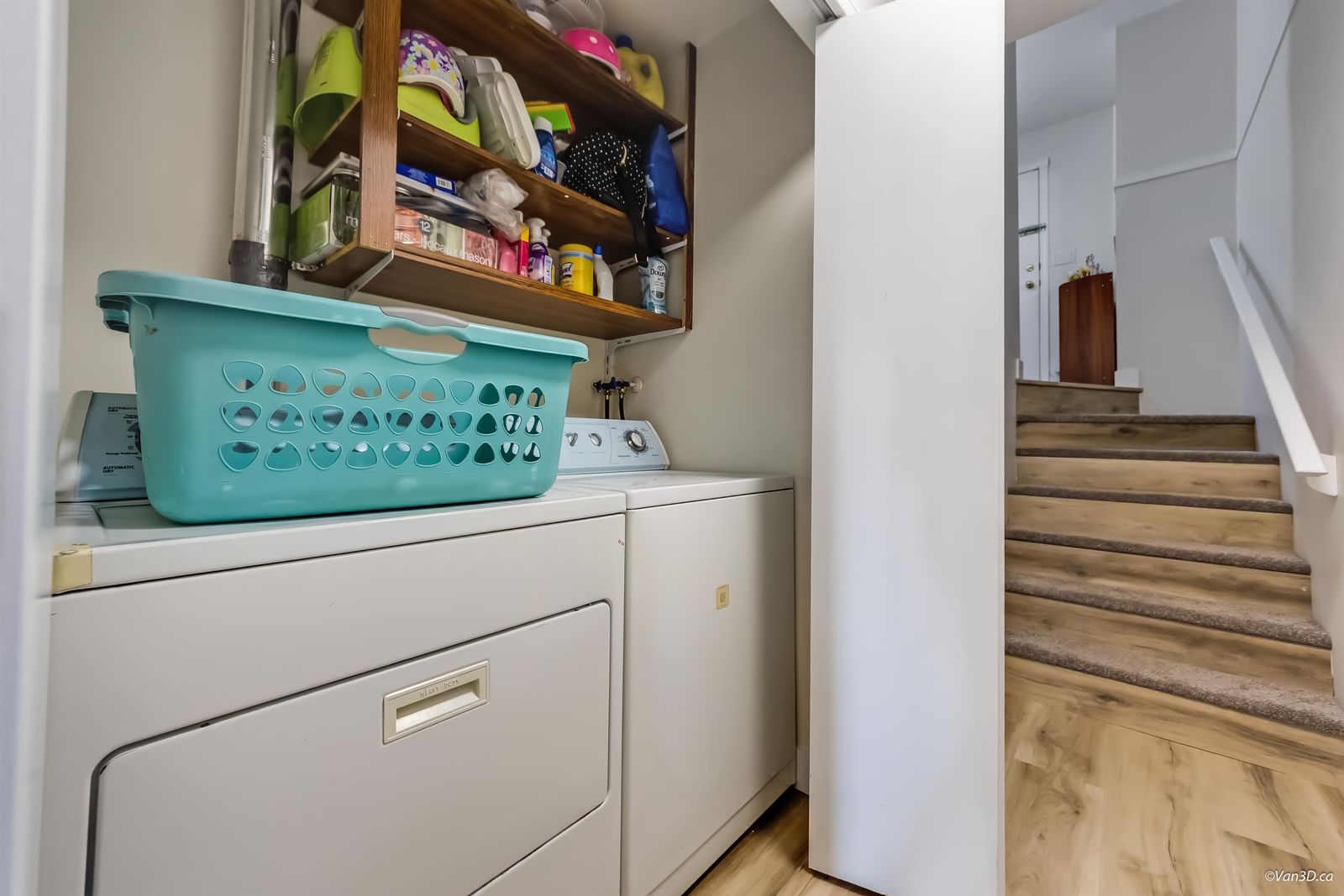 Listing Image 22